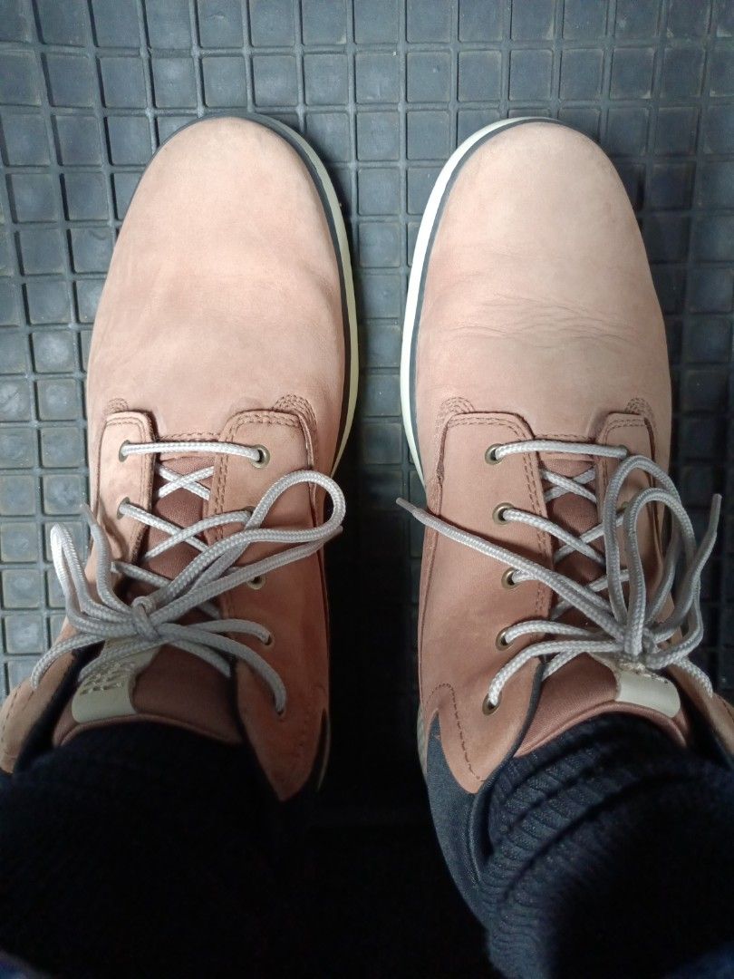 Waterproof Chukka Boots w Gore Tex Fabric Membrane