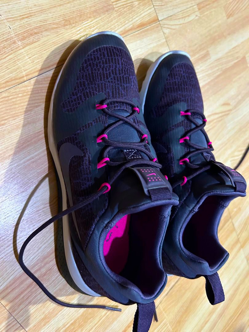 Nike women's ck online racer