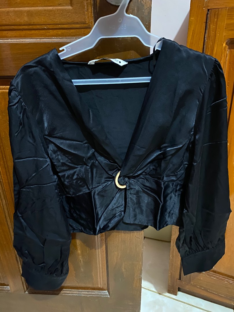 ZARA CROPPED SATIN BLOUSE on Carousell
