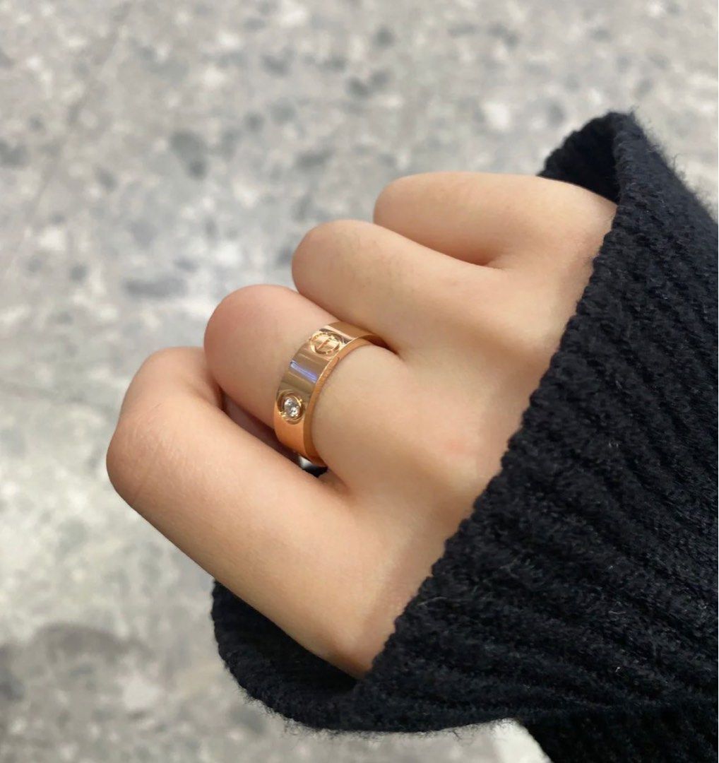 Cartier pink hotsell gold wedding band