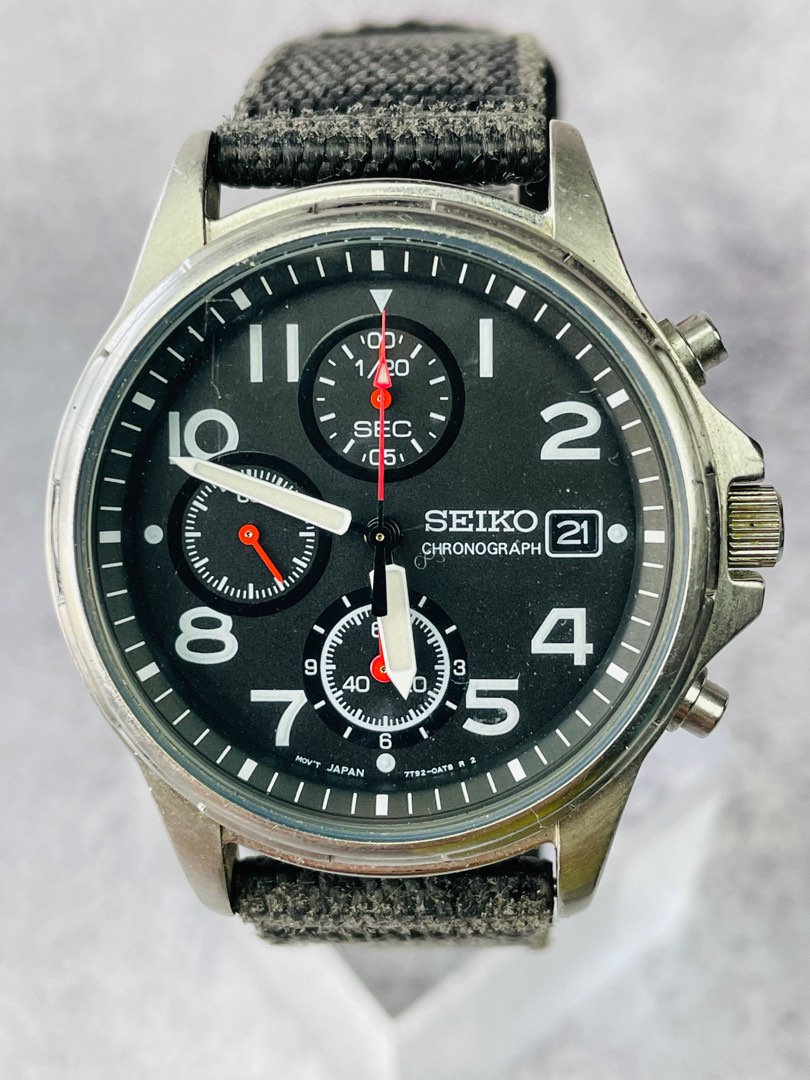 Seiko chronograph 7792 online