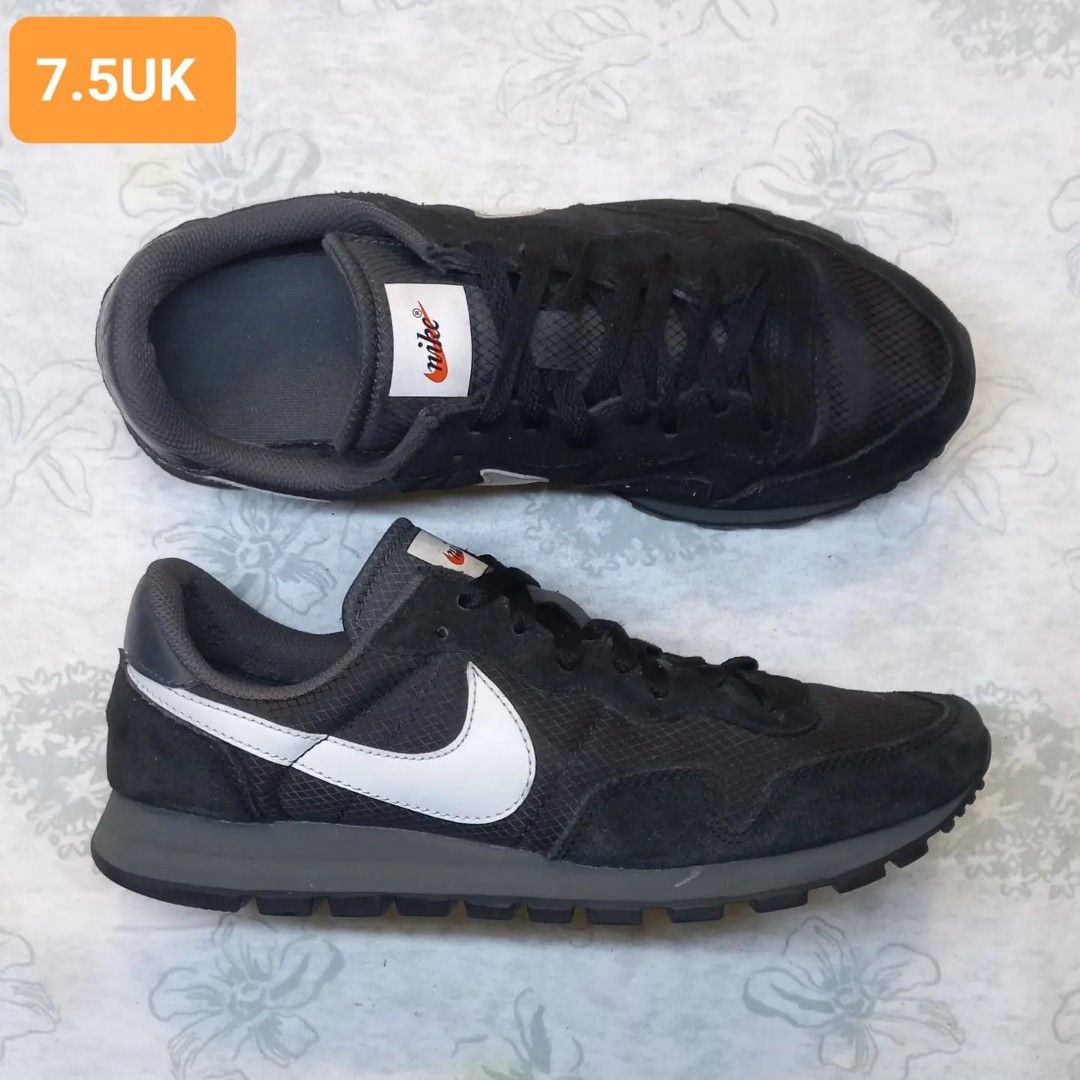 Air pegasus 83 black white pure platinum sales