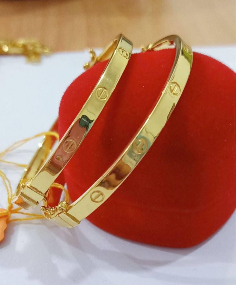 Cartier new bangle outlet