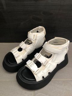 由 lov6ha (刊登 ID 1238328137，圖片 1) 提交，位於 的 (類別：)，說明：。