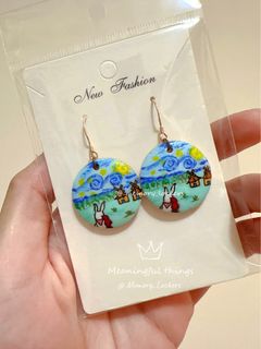 （分類：）位於 。 由 earrings_memory_lockers 提交（商品編號 1238259360，圖片 1）。簡介： 。