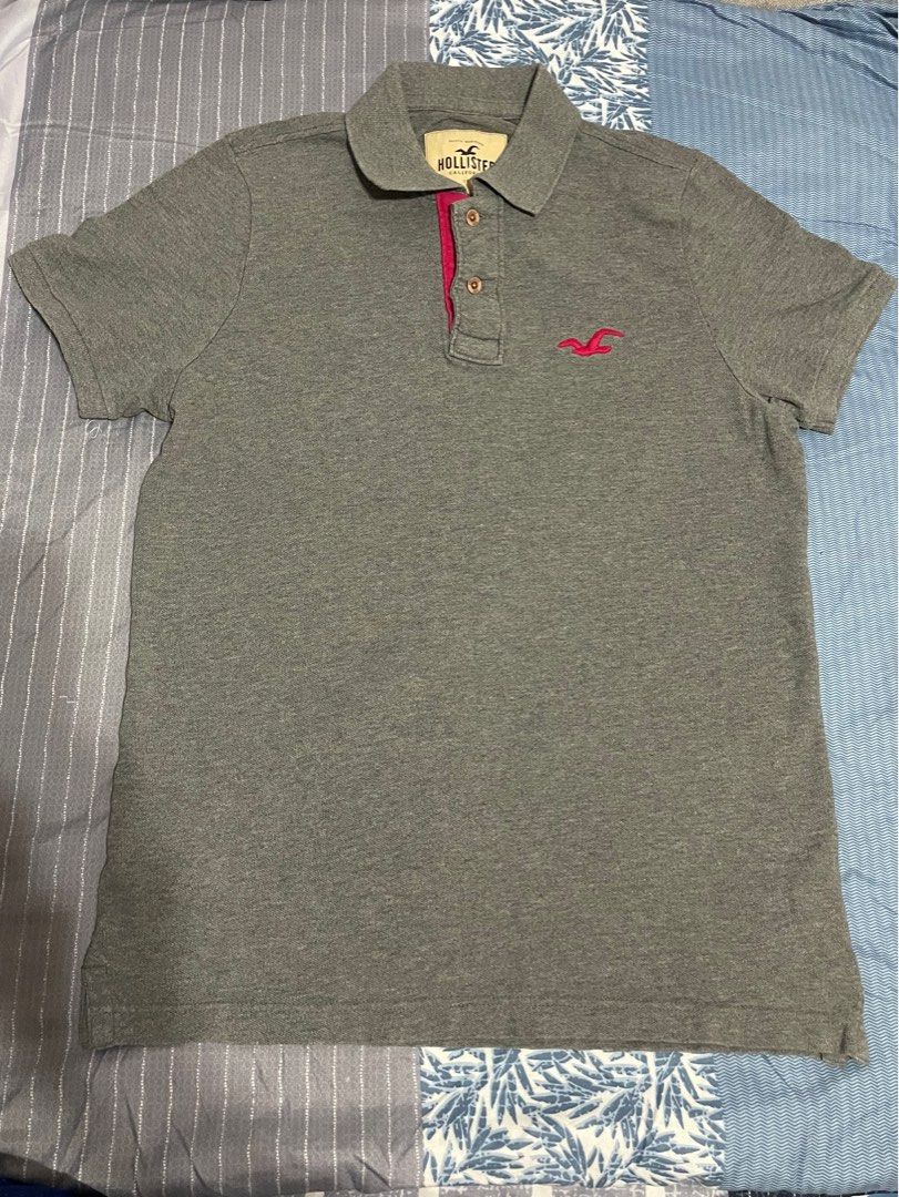 hollister polo muscle fit