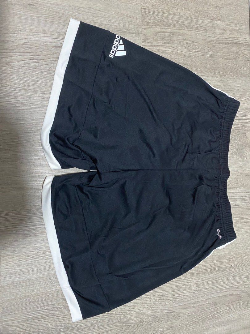 Adidas Konn 16 shorts, Men's Fashion, Shorts
