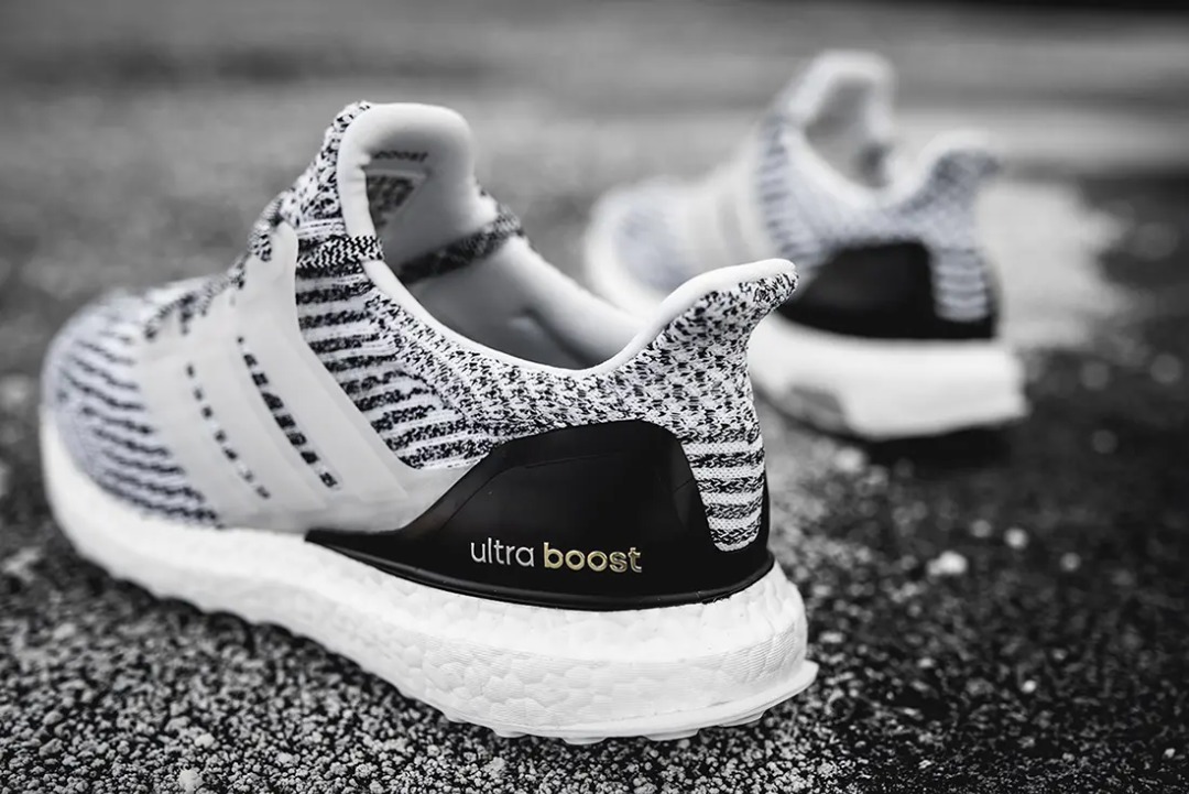 Ultra boost 4.0 oreo hot sale zebra