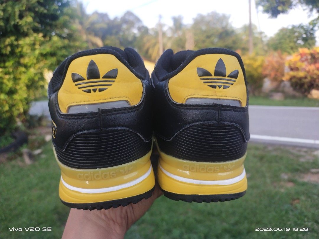 Adidas zx 750 black yellow hotsell
