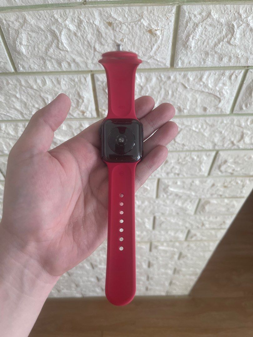 Apple watch se product red deals