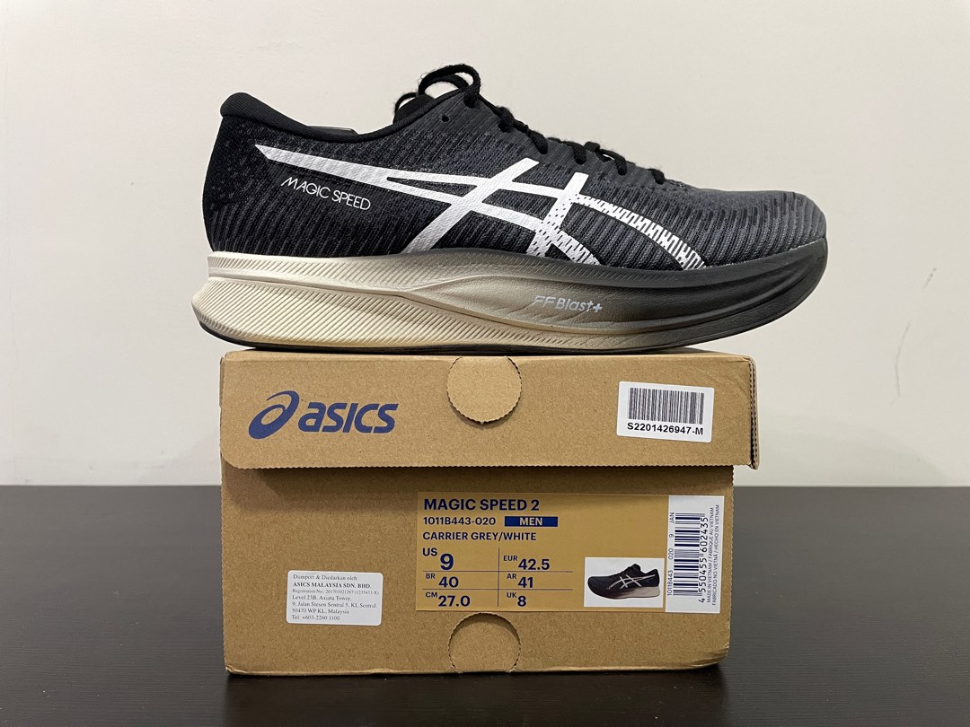 Asics Magic Speed 2 (8UK), Sports Equipment, Other Sports