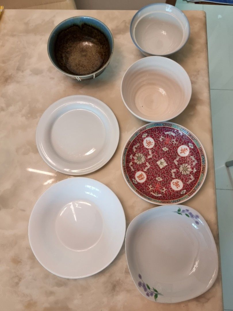 Assorted Plates, Furniture & Home Living, Kitchenware & Tableware