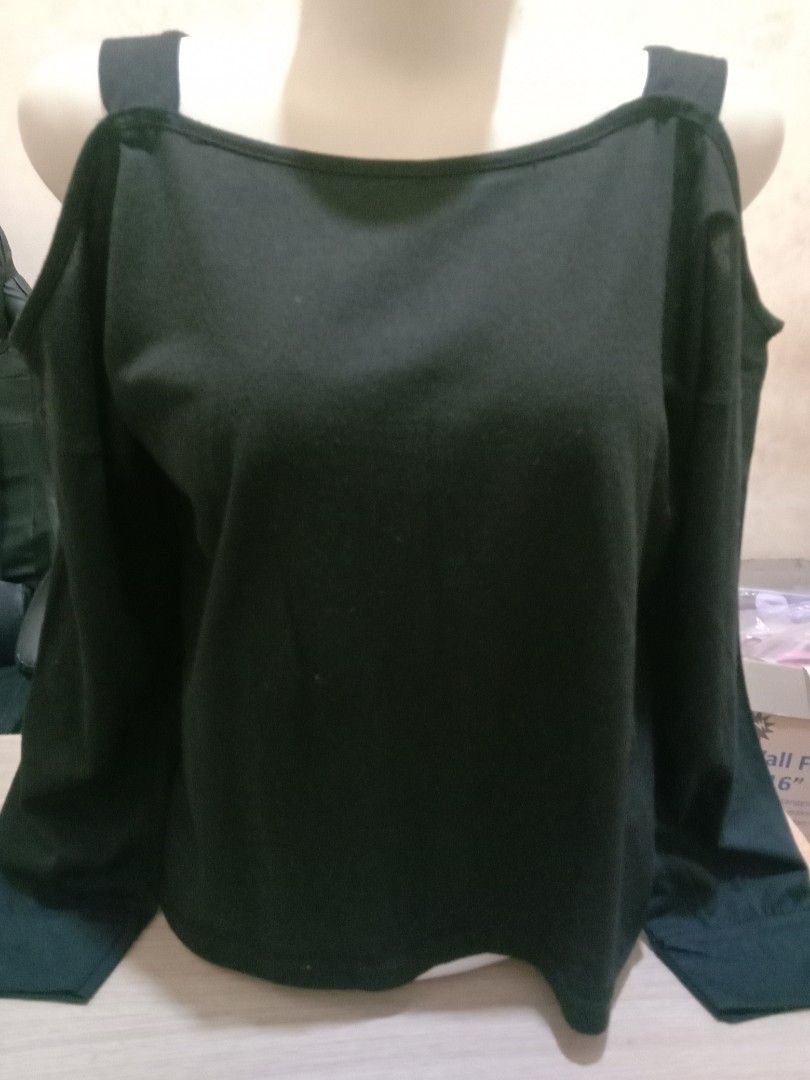 Atasan Sabrina on Carousell