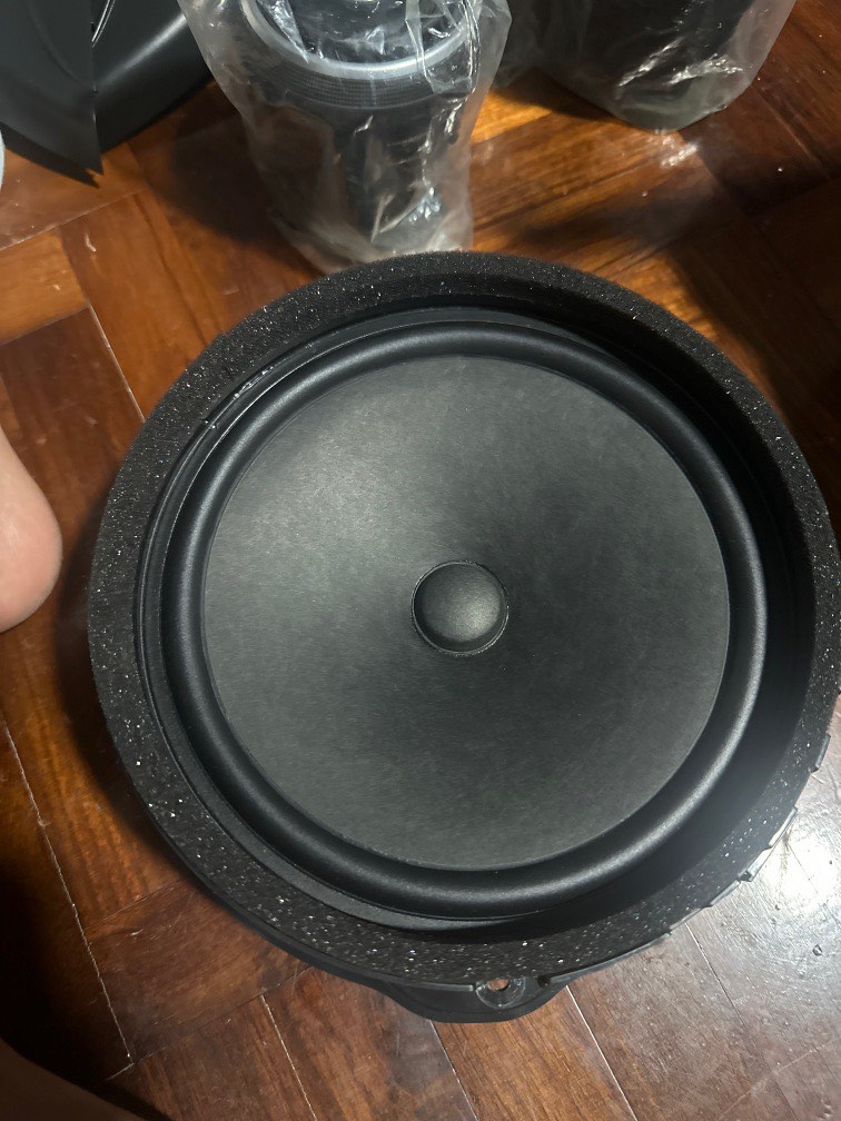 Audi A3 B & O speaker set, Car Accessories, Accessories on Carousell