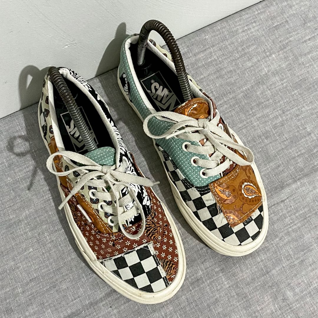 tiger patchwork era vans