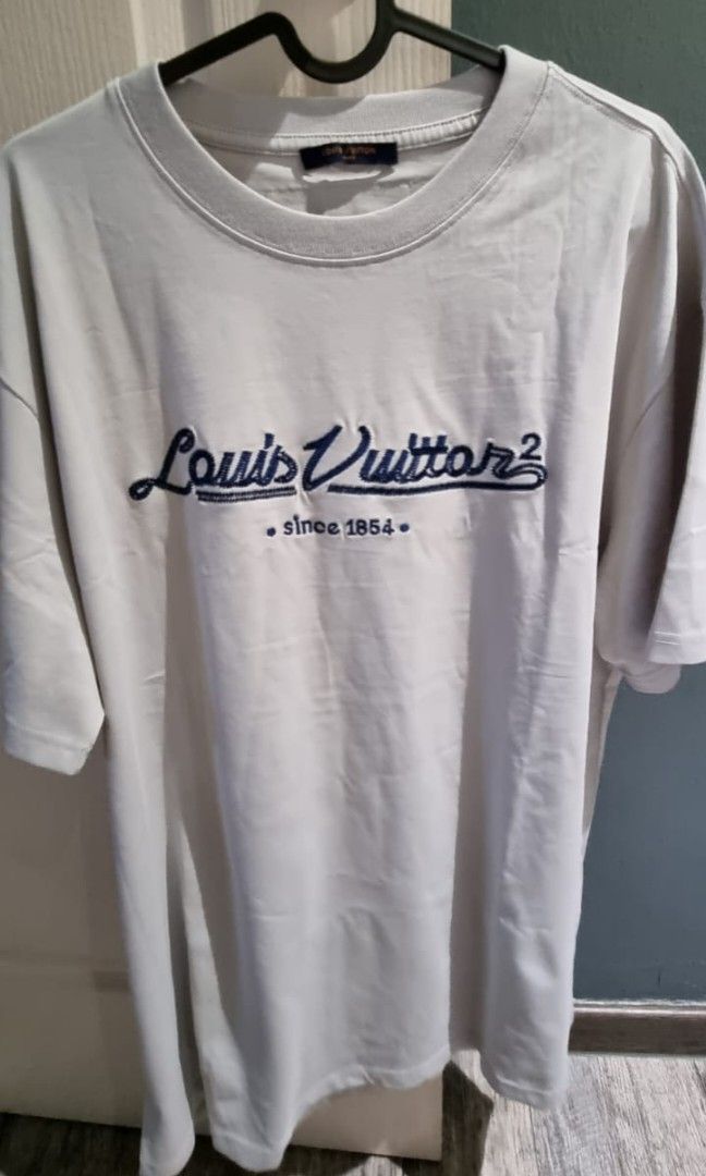 BNEW LOUIS VUITTON PARTITION INTARSIA CREWNECK, Men's Fashion, Tops & Sets,  Formal Shirts on Carousell