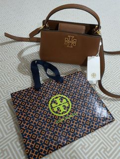 AUTHENTIC TORY BURCH MICRO BRITTEN CROSSBODY BAG (BRANDNEW WITHOUT TAG)