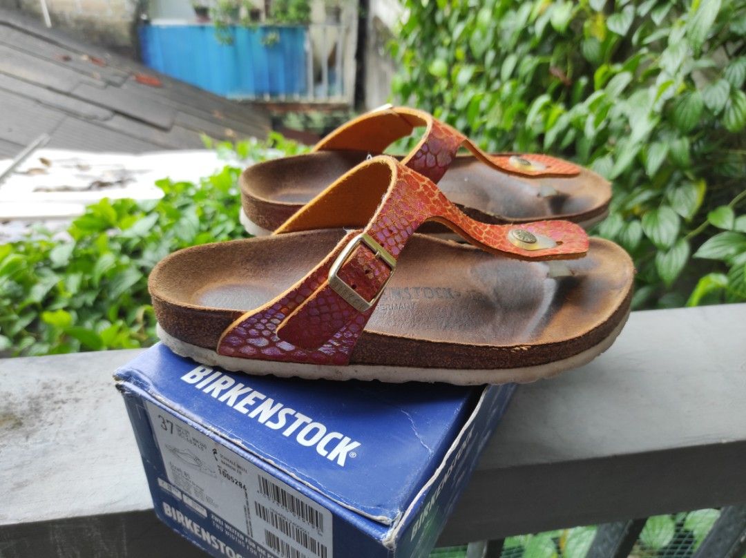 Birkenstock gizeh hotsell size 37