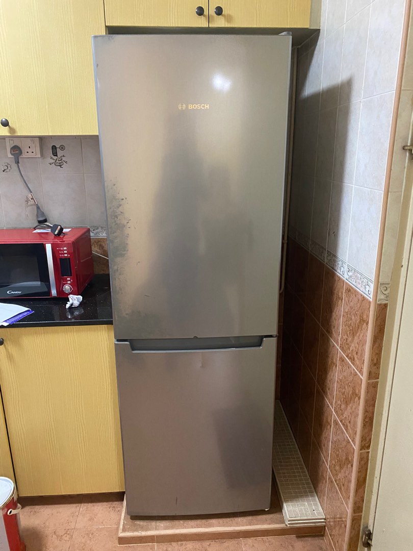 Bosch fridge for sale model KGN33NL30 for sales. , TV & Home Appliances