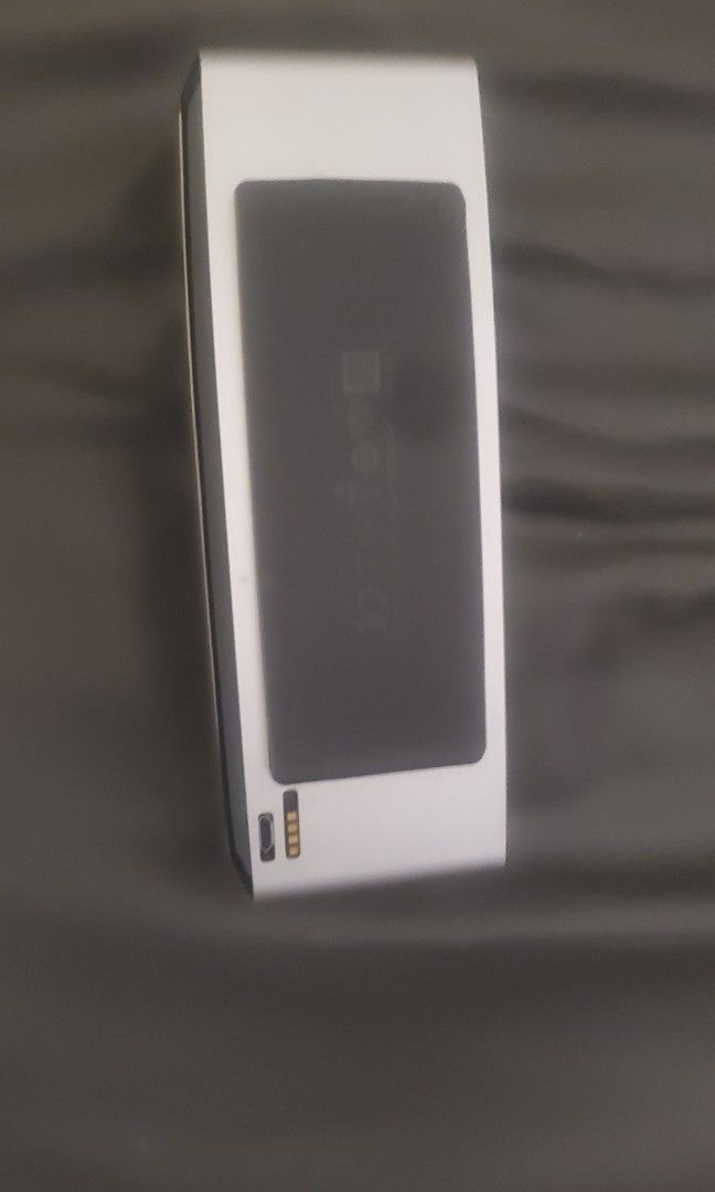 Bose soundlink mini 1 （分類：Soundbar、揚聲器、藍牙喇叭、耳擴）位於 Hong Kong。 由 bobobobobo08080808 提交（商品編號 1238415653，圖片 3）。簡介： 正常連非原裝火牛，有興趣可pm。