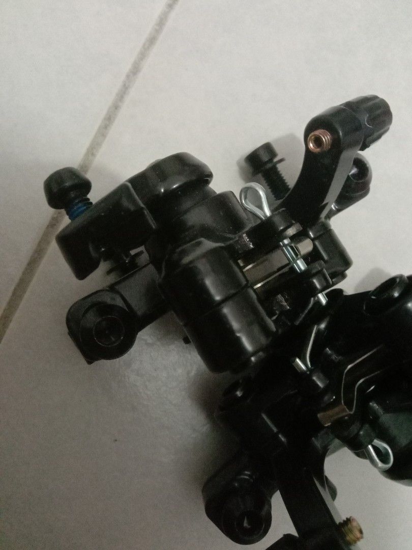 Brakes caliper, Sports Equipment, Bicycles & Parts, Parts & Accessories