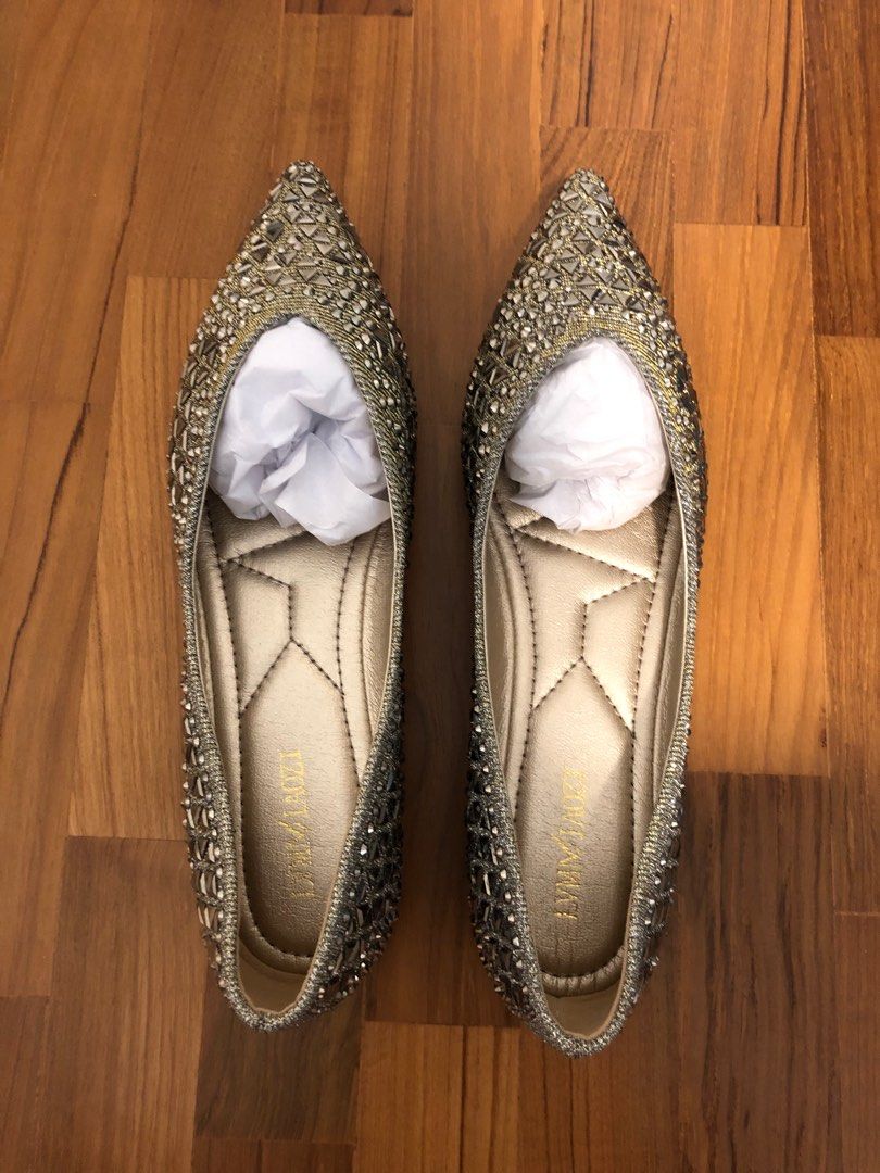 White studded cheap flats