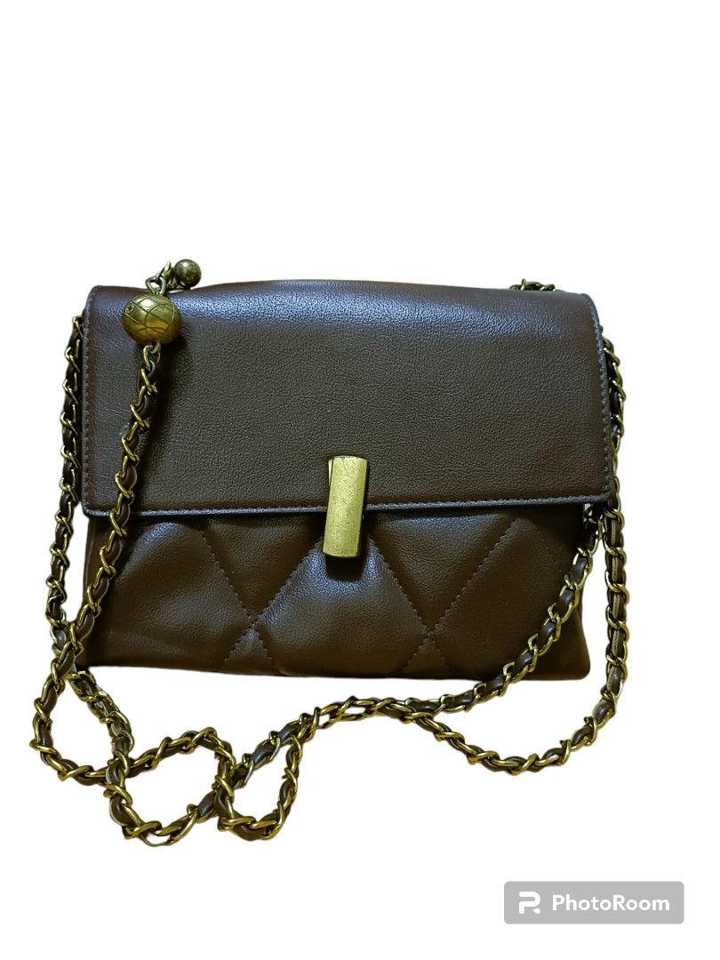 Brown chain sling bag on Carousell