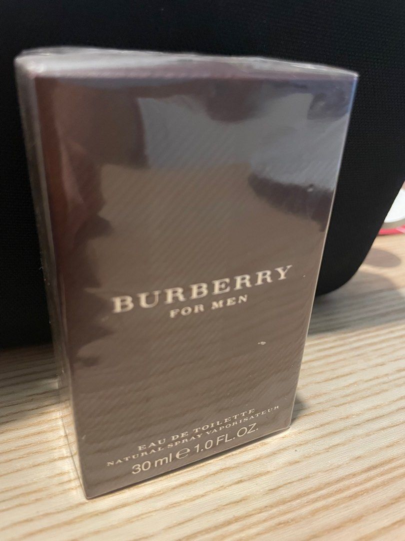 Burberry men's classic eau de toilette top