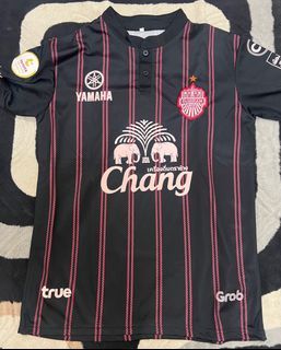 Buriram United 20/21 home kit jersey size L, Men's Fashion, Tops & Sets,  Formal Shirts on Carousell