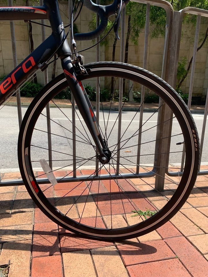 Carrera Virtuoso Mens Road Bike L