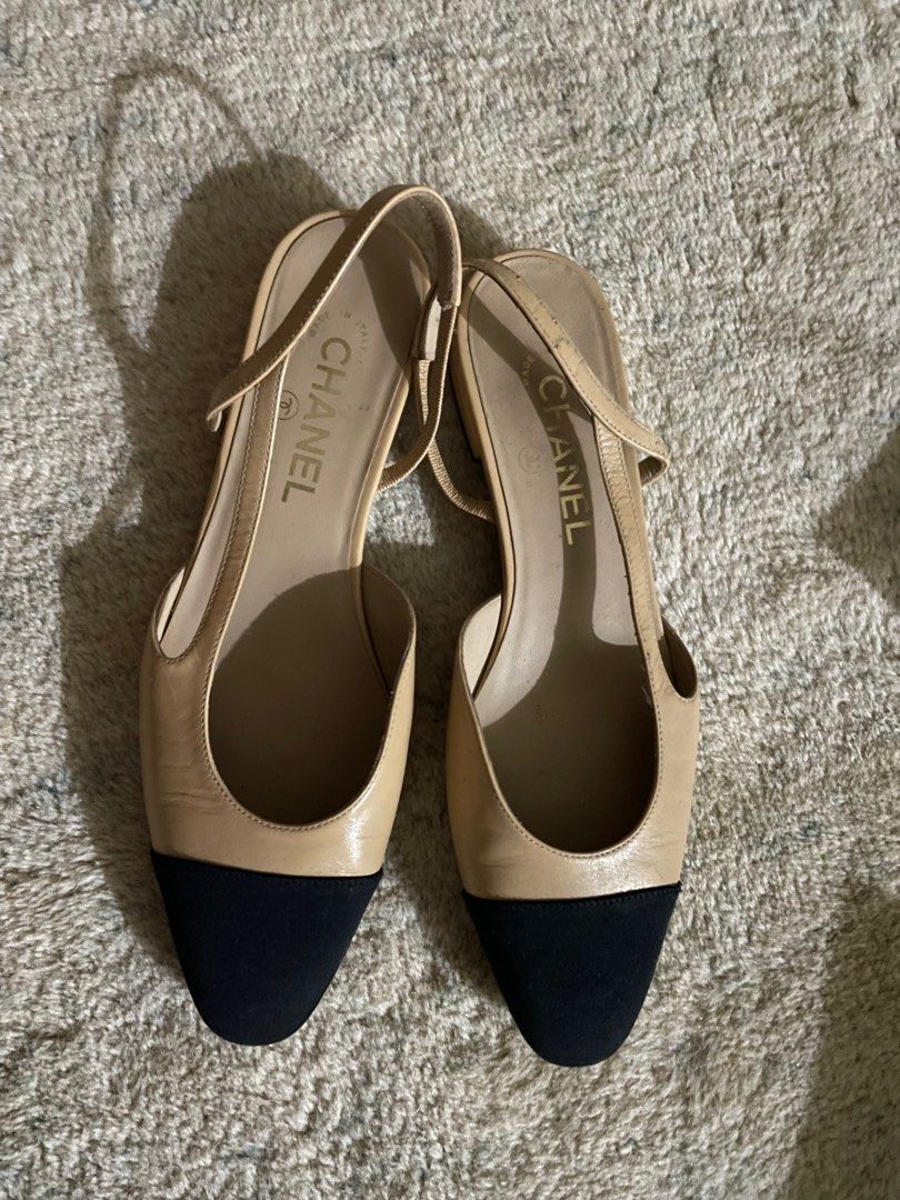 Chanel Classic Slingback Flats (Category: Flats & Sandals) located in Santa Rosa. Submitted by gcruz0512 (Listing ID 1238293208, Image 1). Description: Used less than 5 times Just kept in storage for year/s (needs minor detailing due to this) Size 39IT With box and dustbag .