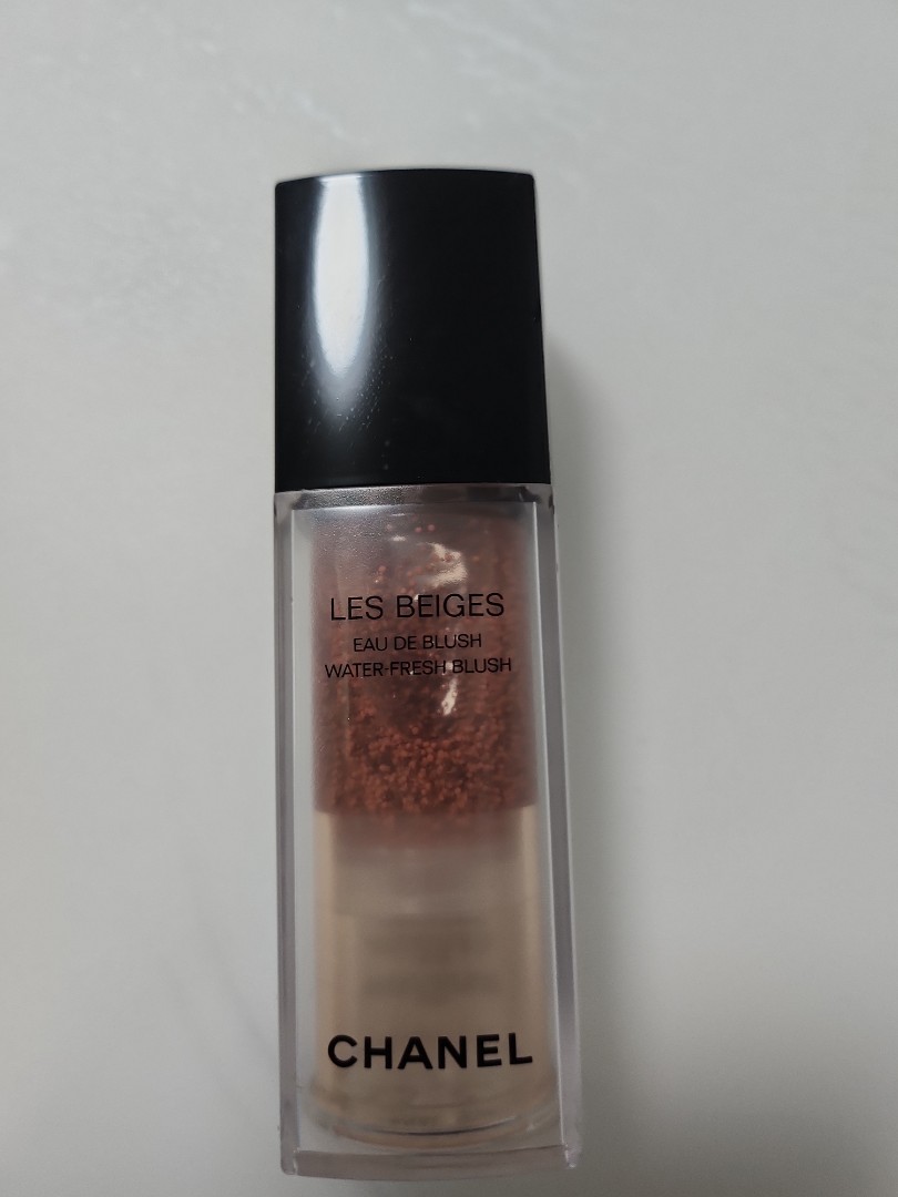Chanel Blusher Review: 5 People Test Chanel Water-Fresh Blush