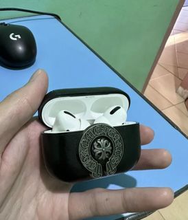 chrome hearts airpods pro leather case