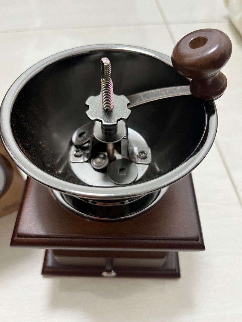Classic coffee grinder, TV & Home Appliances, Kitchen Appliances