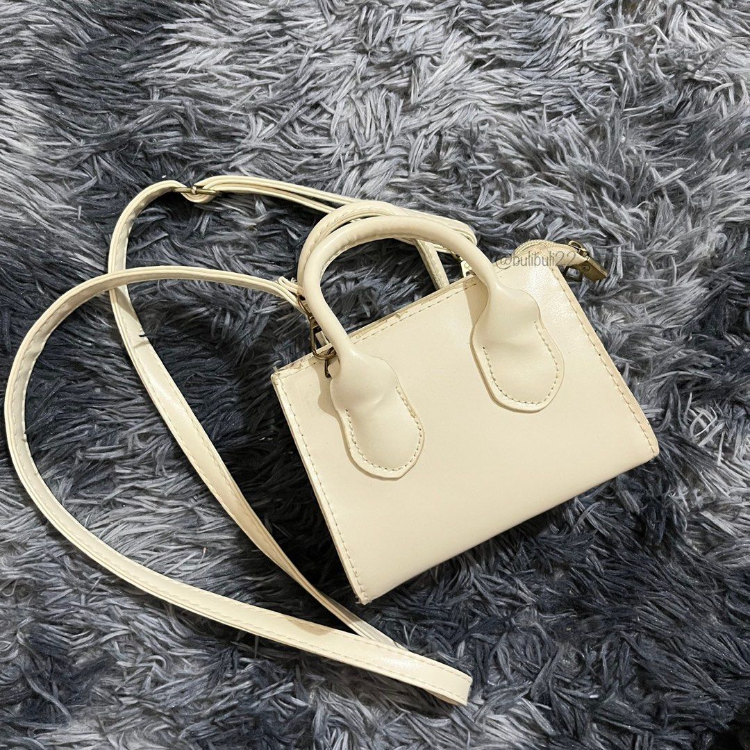 Cute small sling bags store