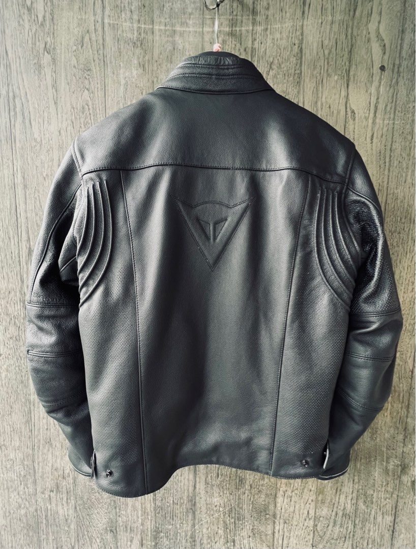 Dainese perforated leather jacket size 46 Motorcycles