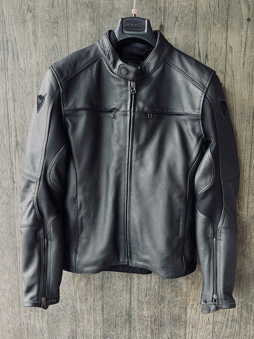 Dainese perforated leather jacket size 46 Motorcycles Motorcycle