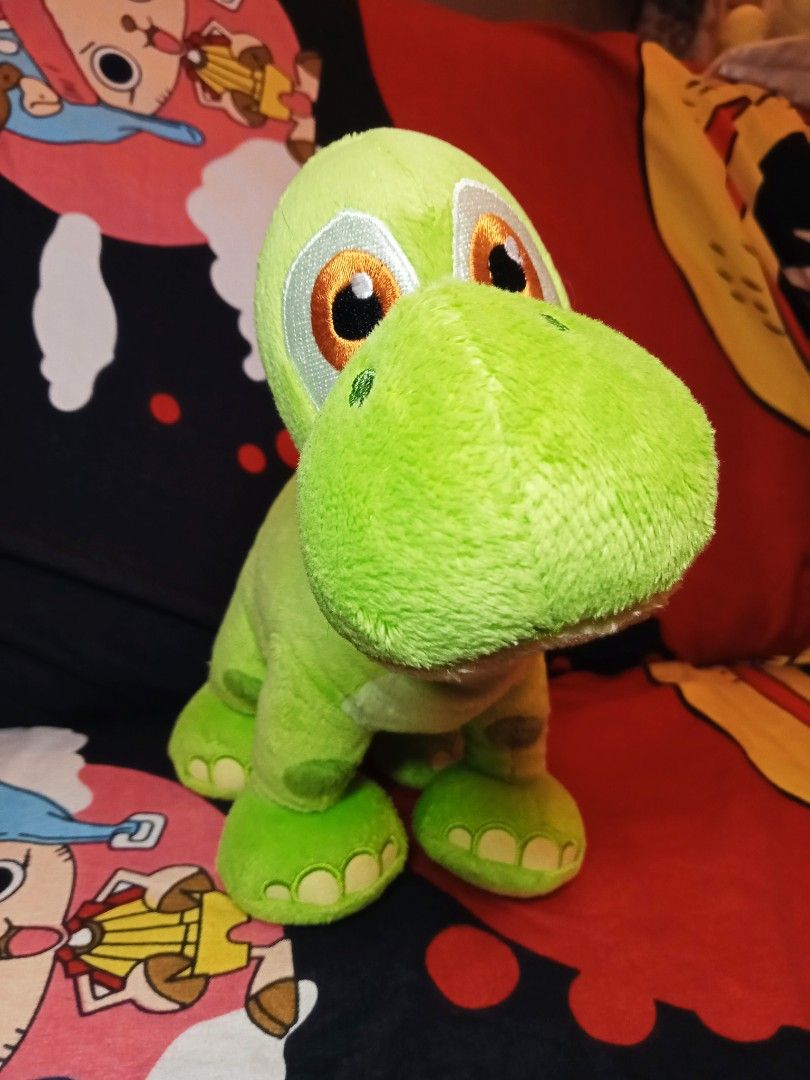 Disney top arlo plush