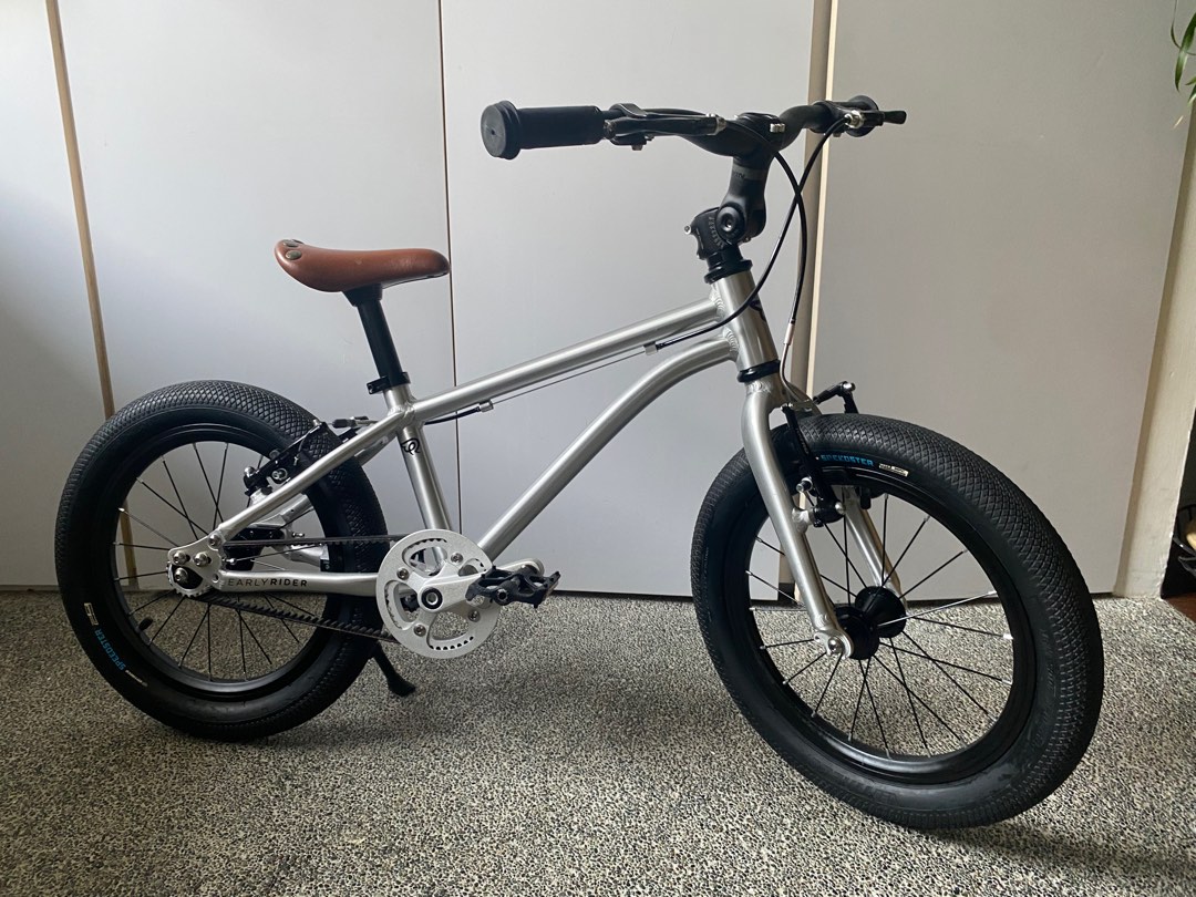 Early Rider Belter 16 inch all alloy kids bike Sports Equipment