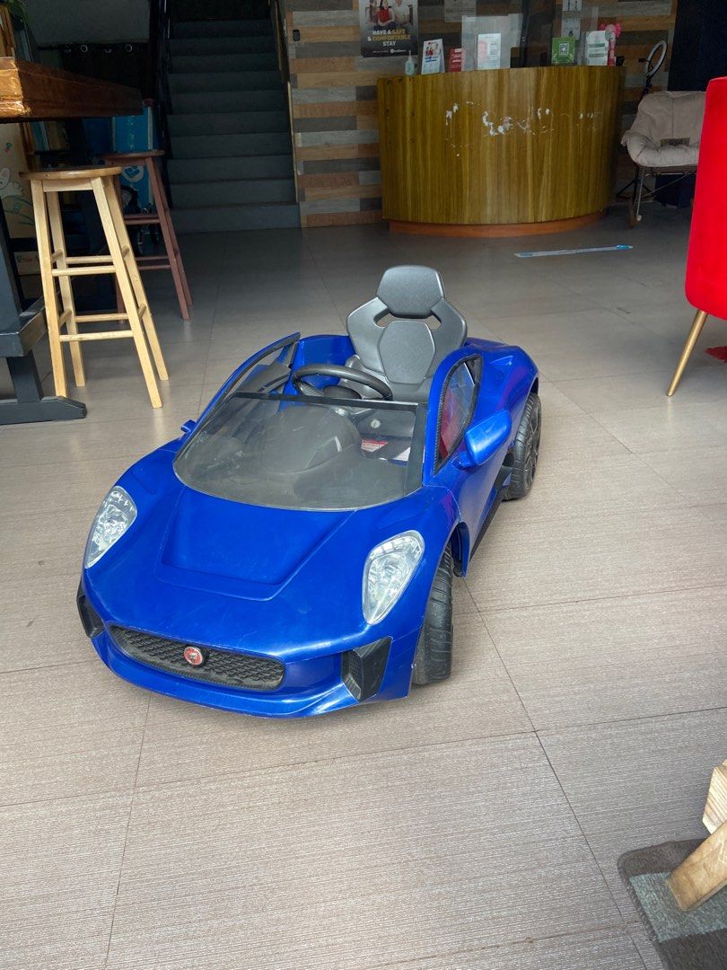 Electric Car Rechargeable Heavy Duty (Category: Infant Playtime) located in Manila. Submitted by avalanchesonlineshopmainacount (Listing ID 1238248350, Image 3). Description: 🌼Electric Car Heavy Duty🌼 Imported From Japan 6,800 Only For Toddler Up to 60kilo Adult Kaya🫣 Di kna Mag rent ng car sa mall every Week🫣 Kayang kaya pati daddy Petite and Mommy Petite🤭 and Tibay Nito mabigat also For Demo Dm our Pages Avalanche’s onlineshop.