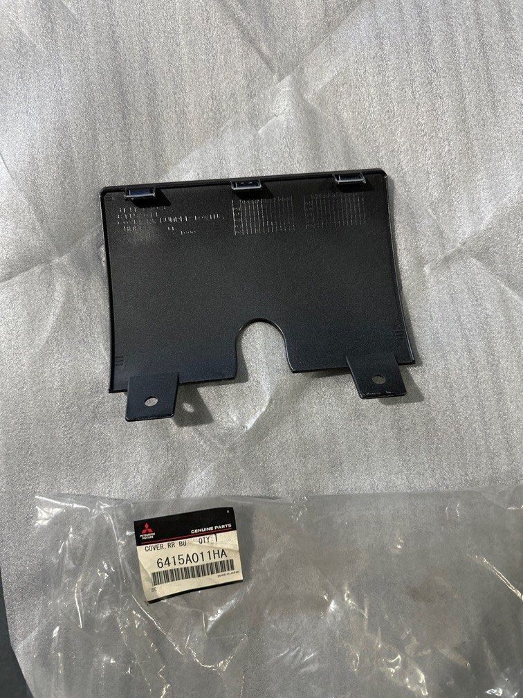 EVO 9 rear bumper cover 6415A011, Car Accessories, Accessories on Carousell