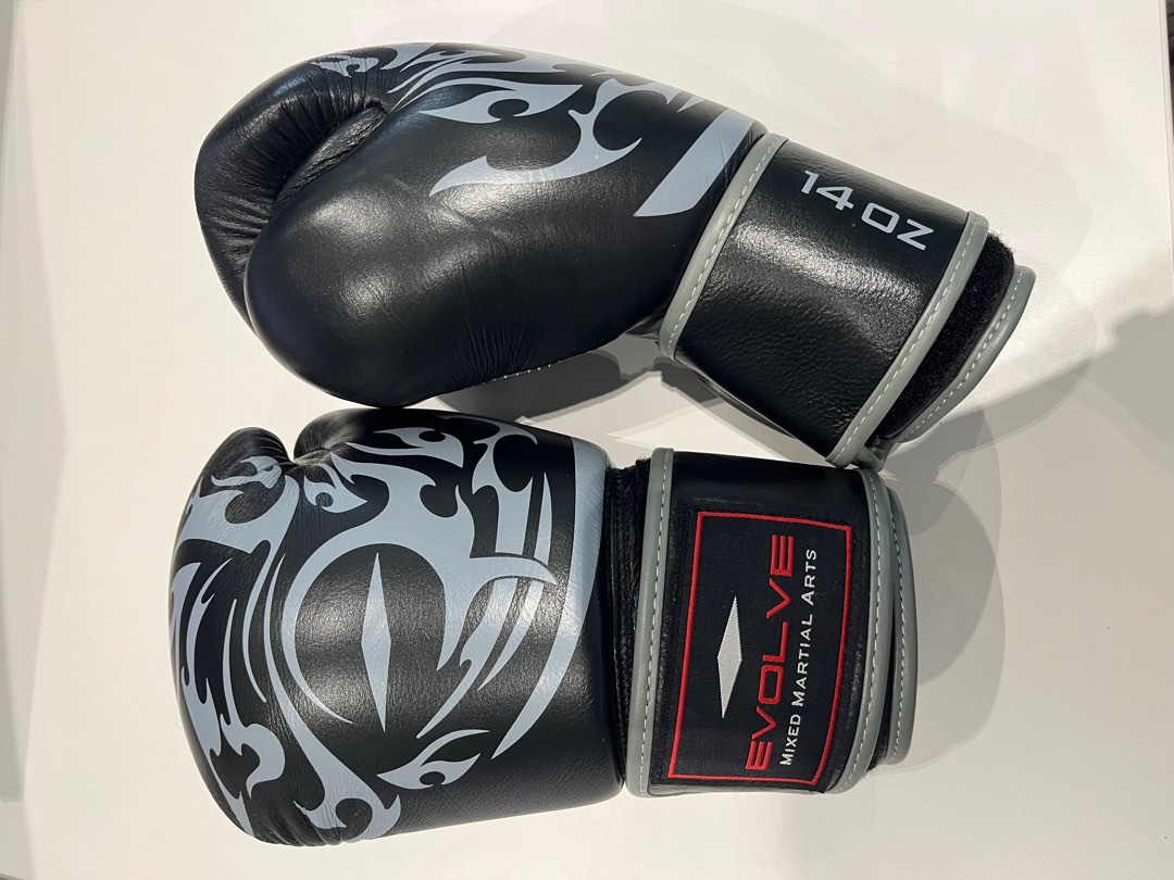 Evolve Tribal Boxing Gloves, Sports Equipment, Other Sports Equipment