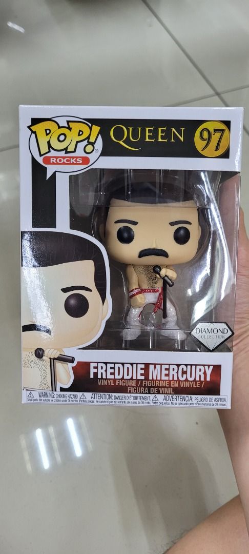 Funko pop discount freddie mercury diamond