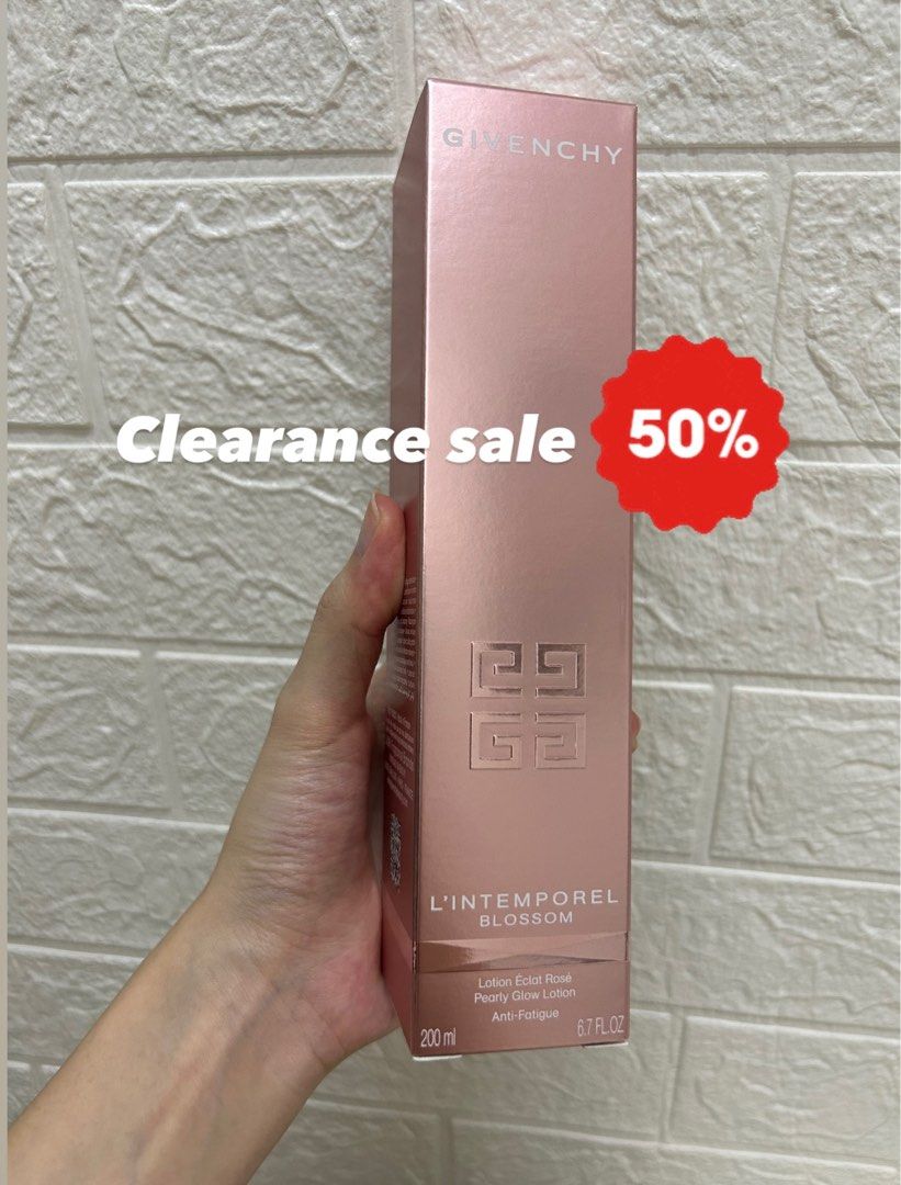 Givenchy Pearly Glow Lotion Beauty Personal Care Face Face