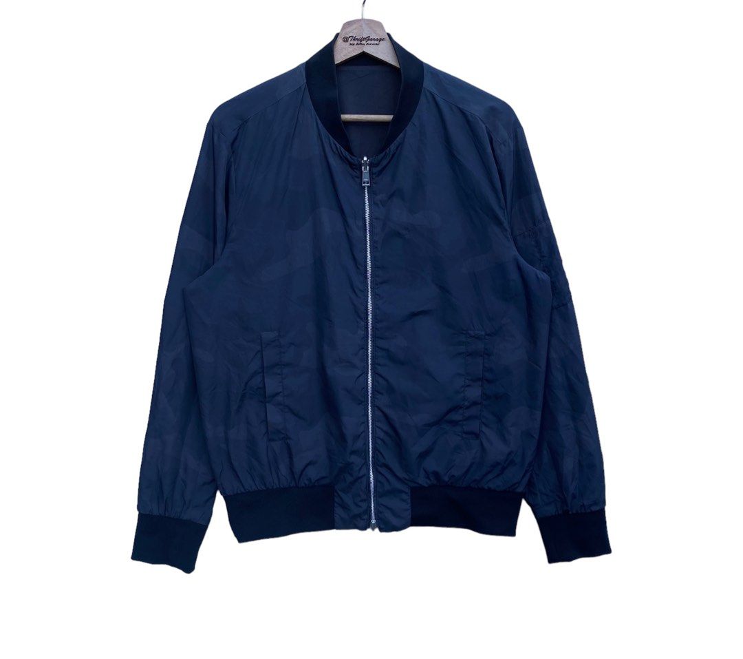 Pretty green reversible shop jacket