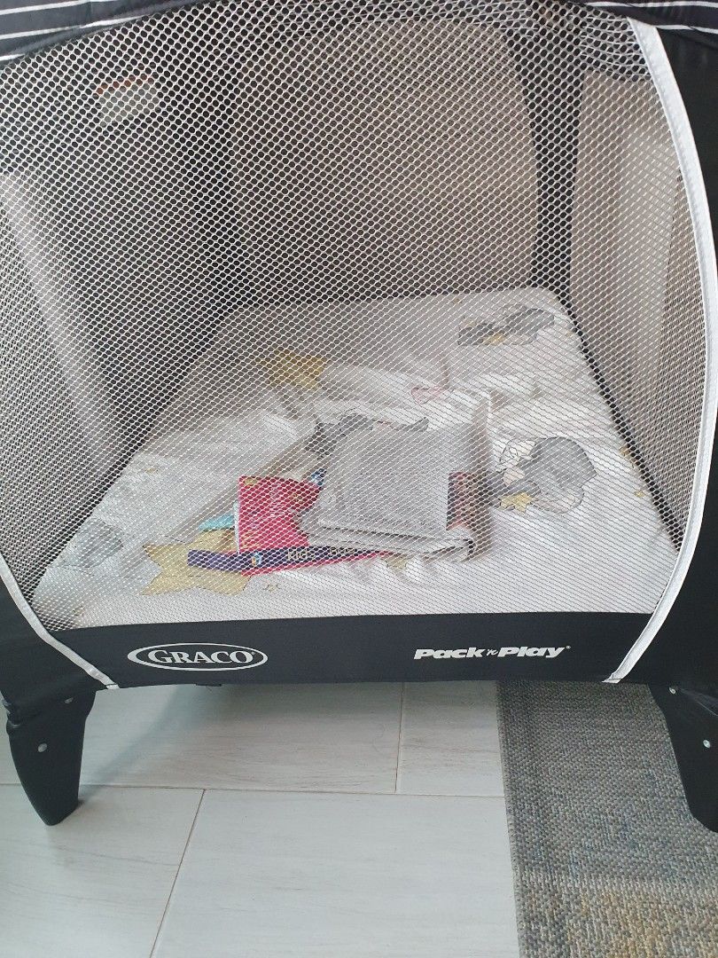 Graco pack n play studio best sale