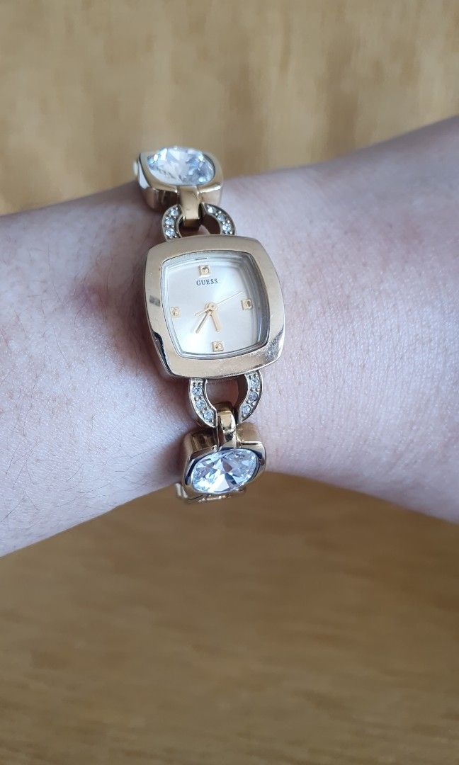 GUESS watch gold with diamond design