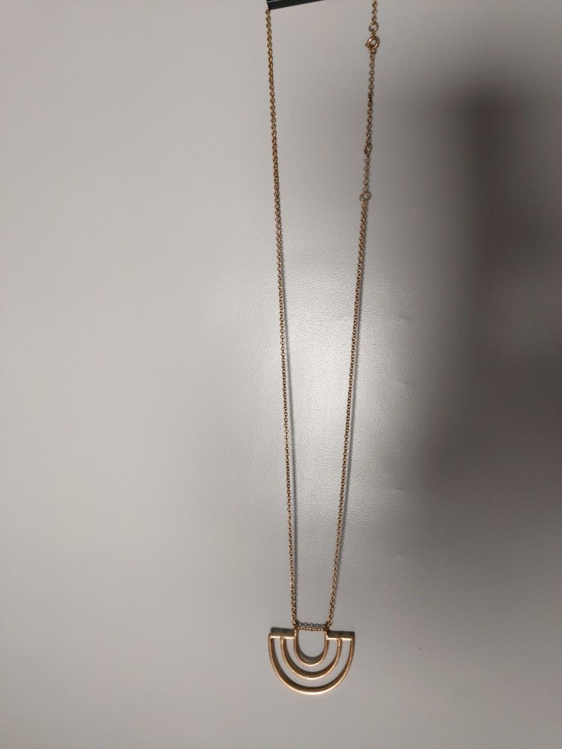 Half moon necklace Fesyen Wanita Aksesoris di Carousell