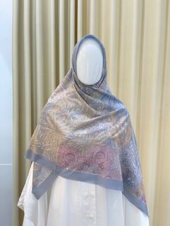 Hijab Buttonscarves