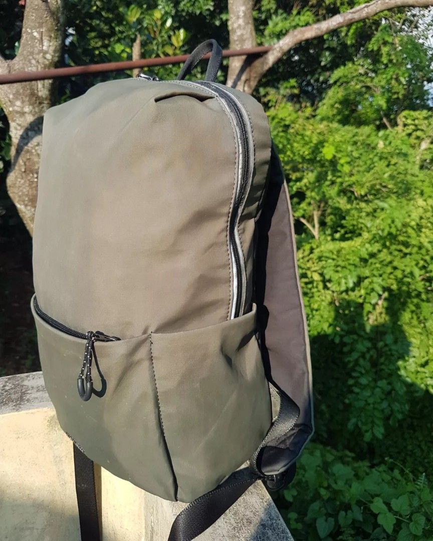 Hush puppies army on Carousell